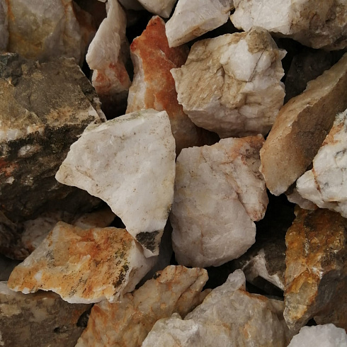 фото Кварц ( фр. 70-100 мм)  купить в Ярославле в интернет-портале КАМЕНЬ КЛУБ