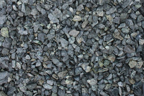 Kamenclub.ru: Щебень крошка зеленый (змеевик) фр. 10-20 мм.  купить в Ярославле змеевик зеленый, салатовый декоративная ландшафтная каменная крошка щебня 7 200 руб/т   фото КАМЕНЬ КЛУБ