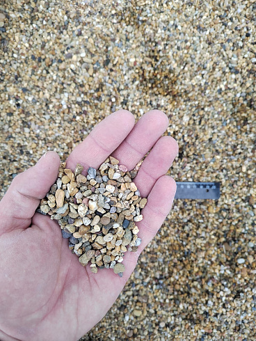 Галька речная окат (рыжая) фр.3-5 мм купить в Ярославле 