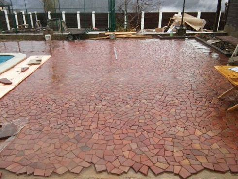 Kamenclub.ru: Песчаник брусчатка (Готика) art PSK-L-01  купить в Ярославле    2600 руб/кв.м    фото КАМЕНЬ КЛУБ