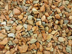 Kamenclub.ru: Щебень крошка желтый (ЗЛАТОЛИТ) фр. 3-5 мм.  купить в Ярославле златолит золотистый, бежевый, желтый мрамор 12 000 руб/т   фото КАМЕНЬ КЛУБ