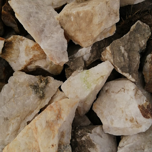 фото Кварц ( фр. 70-100 мм)  купить в Ярославле в интернет-портале КАМЕНЬ КЛУБ