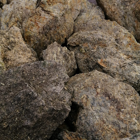 фото Змеевик салатовый  (фр. 70-100 мм)  купить в Ярославле в интернет-портале КАМЕНЬ КЛУБ