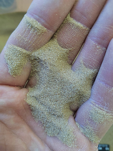 Кварцевый песок для площадок фр. 0,1-0,5 мм.  купить в Ярославле фото Камень Клуб