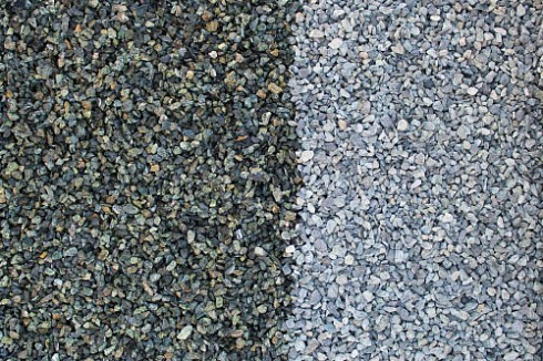 Kamenclub.ru: Щебень крошка зеленый (змеевик) фр. 5-10 мм  купить в Ярославле змеевик зеленый, салатовый ландшафтный декоративный щебень крошка 7 200 руб/т   фото КАМЕНЬ КЛУБ