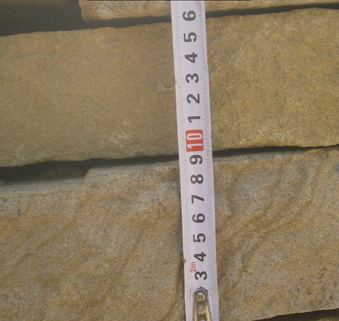 Kamenclub.ru: Песчаник пластушка желтый с рисунком (7-15 см)  купить в Ярославле плитняк - пластушка - бут желтый песчаник 10200 руб/м3   фото КАМЕНЬ КЛУБ