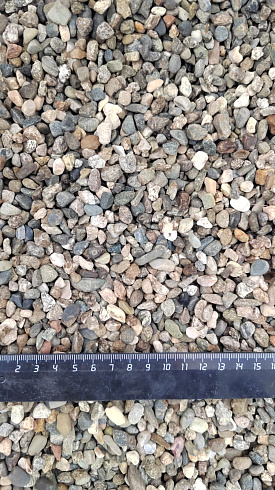 Kamenclub.ru: Галька речная окат (серая) фр.5-10 мм купить  в Ярославле галька речная серая, серый, темно-серый, светло-серый, коричневый речная окатанная галька декоративная ландшатфная 5000 руб/т   фото КАМЕНЬ КЛУБ
