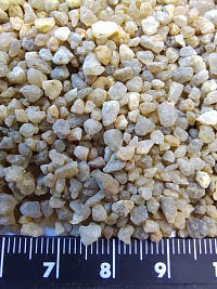 Кварцевый песок для водоподготовки фр. 1,6-3 мм.  купить в Ярославле фото Камень Клуб