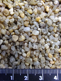 Кварцевый песок для площадок фр. 2-5 мм.  купить в Ярославле фото Камень Клуб