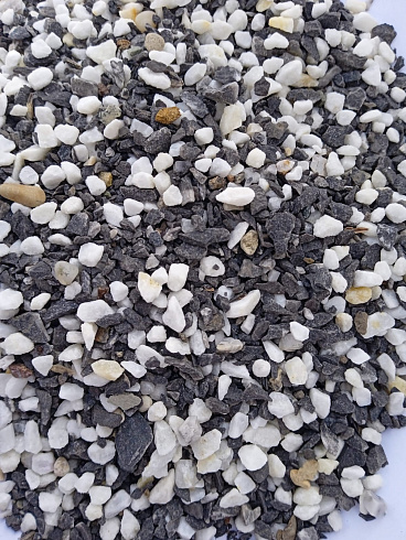 Kamenclub.ru: Мраморная крошка (щебень крошка микс: белый-зеленый-розовый) фр. 5-10 мм  купить в Ярославле мрамор белый, зеленый, розовый, разноцветный, молочный декоративная ландшафтная мраморная крошка 9500 руб/т   фото КАМЕНЬ КЛУБ